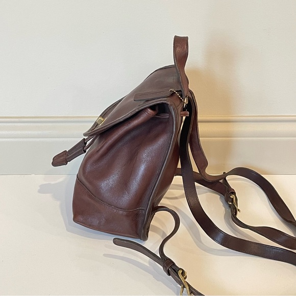Vintage Chocolate Brown Leather Back Pack Book Bag Coach 9960 Purse Turnlock - Picture 4 of 16